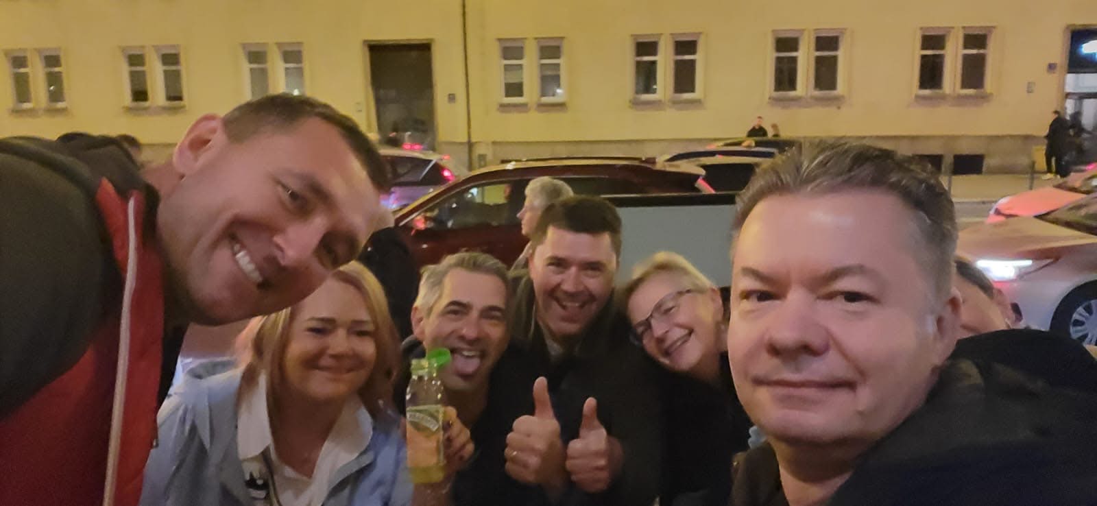 Wspólne zdjęcie Krzysztofa z bliskimi